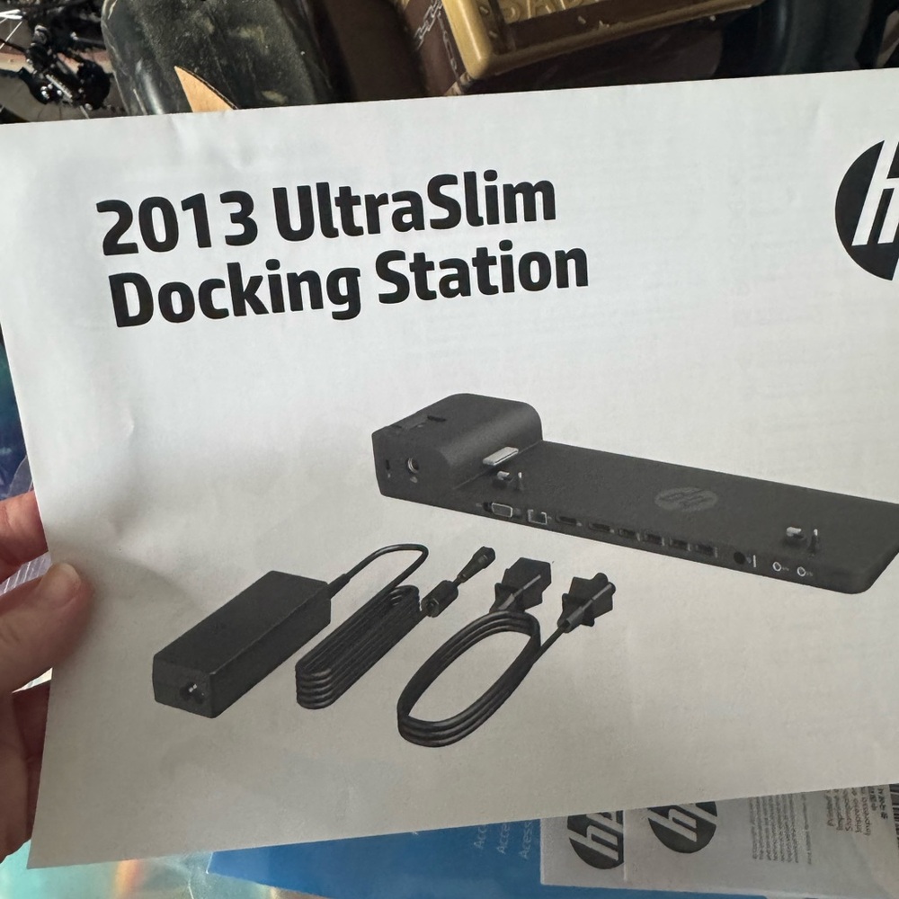 Brand new HP 2013 UltraSlim Docking Station - Black